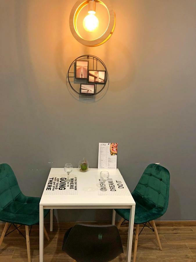 Romantic Apartments-near Opera House 5/4 * Lviv